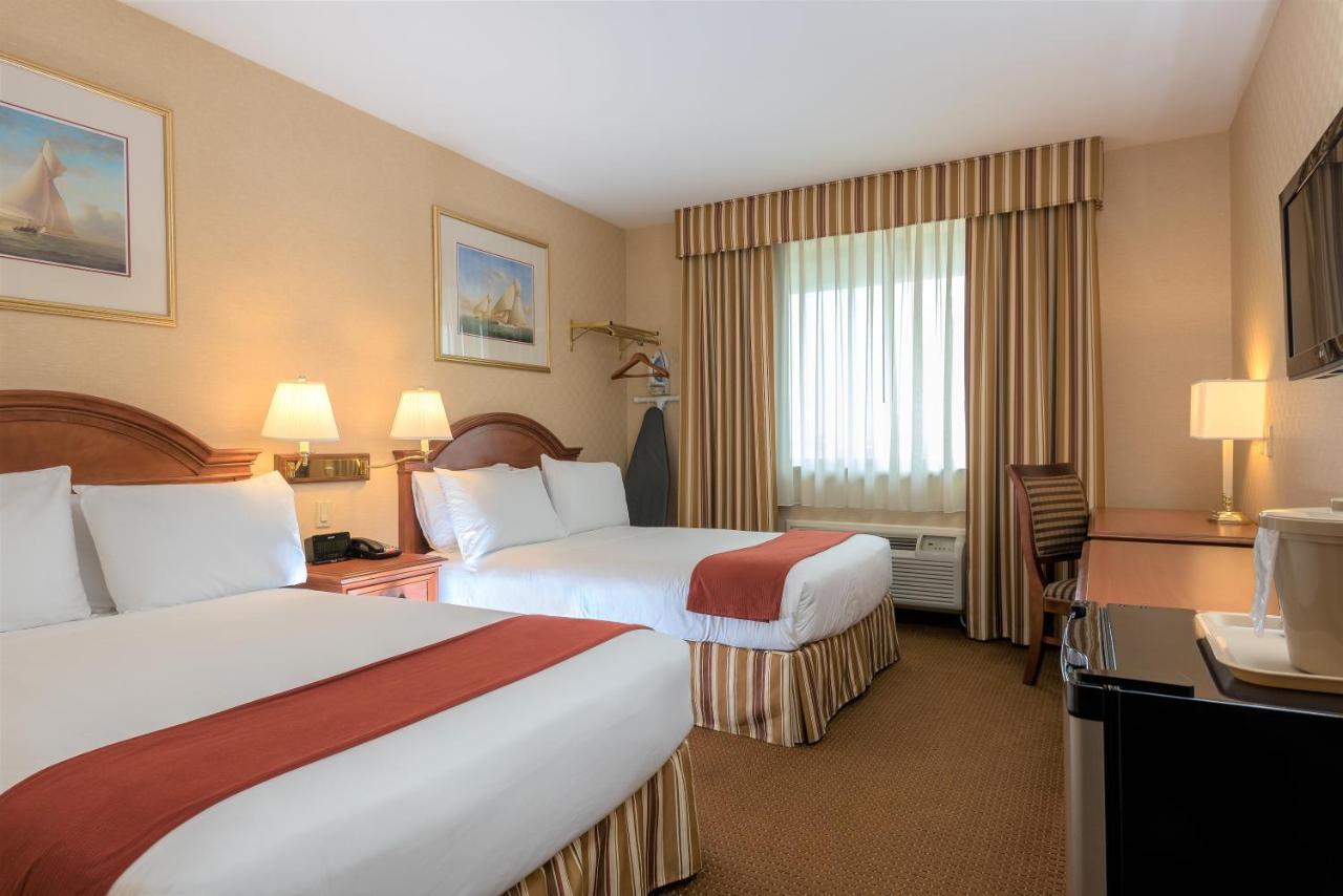 Five Towns - Jfk Airport Hotel