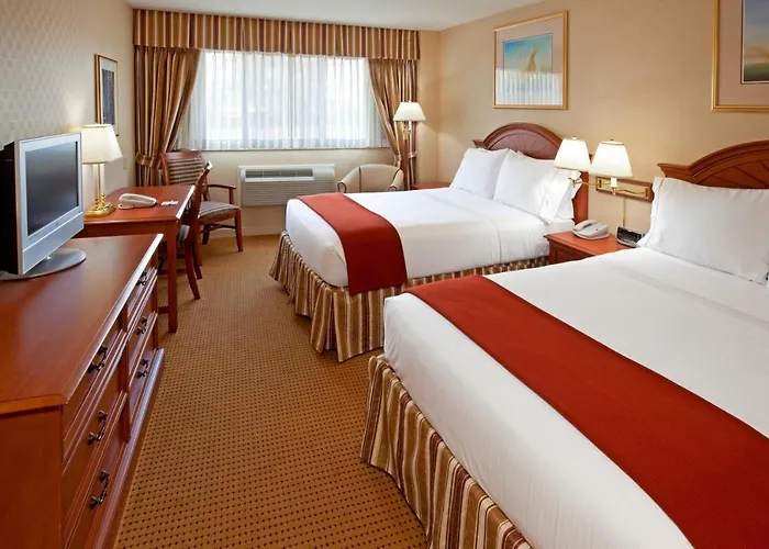 Five Towns Inn - Jfk Airport