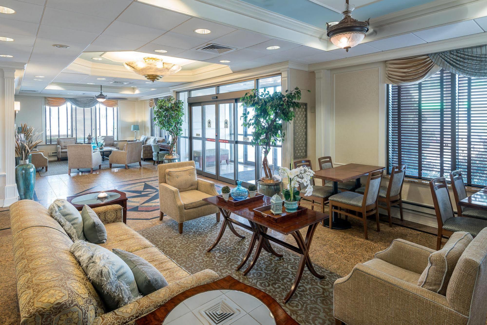 Hotel Five Towns - Jfk Airport