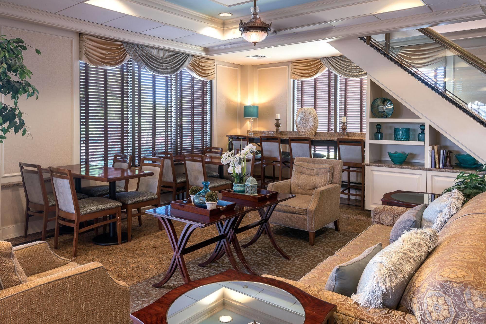 Five Towns - Jfk Airport Hotel 3*