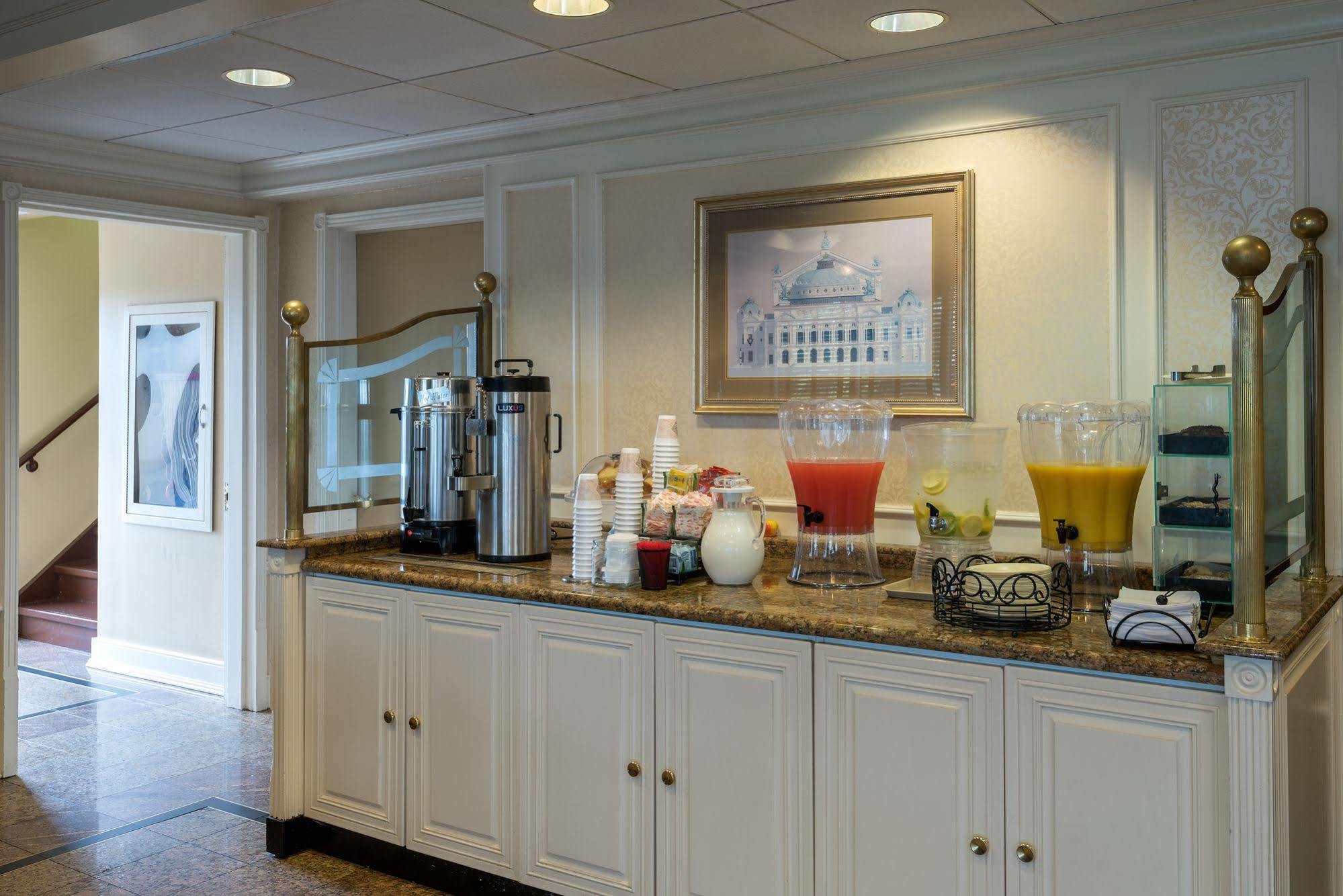 Five Towns - Jfk Airport Hotel 3*